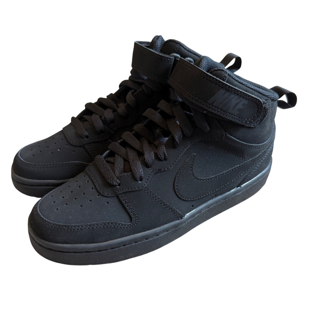 Nike Big Kids 5.5Y Court Borough Mid 2 GS Triple Black Sneakers